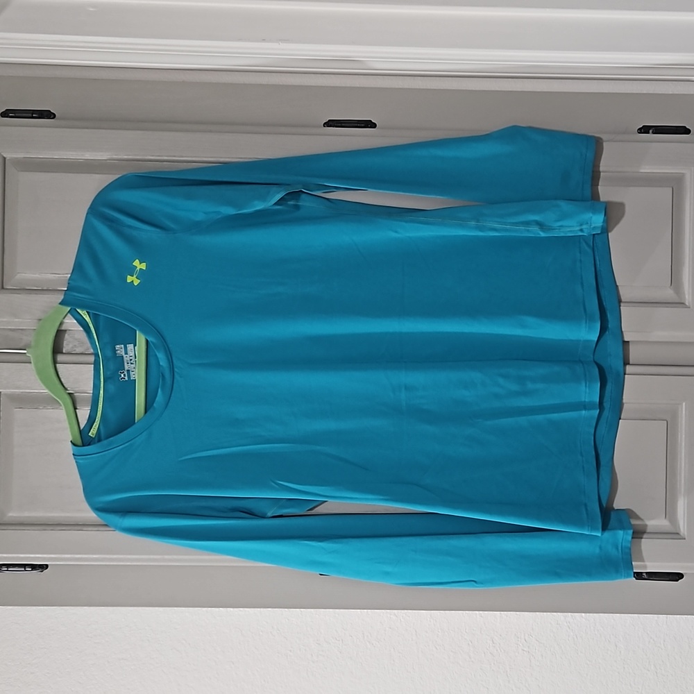 Under Armour long sleeve shirt